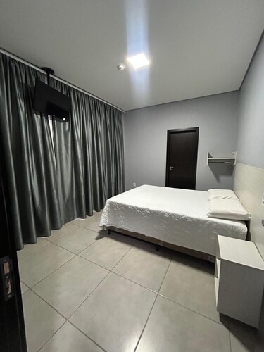 HOTEL VIZON II 