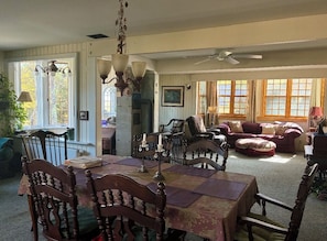 Interior - Charming Warren Winter Home Near Sugarbush - Seasonal Stay (Warren)