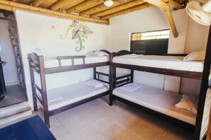 Room - Room-private Room - 4 People, Pool & sea (Santa Marta)