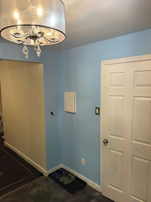 Interior - Beautiful 1 bedroom 2 beds apartment. (Yellowknife)