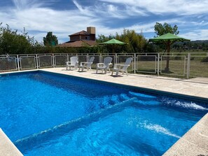 Pool - Eluney Cabañas (Mina Clavero)