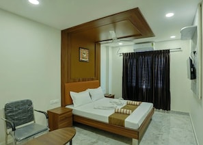 Room - Kayal Plaza (Coimbatore)