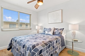 Room - Sunset Way Beach Condo (St. Pete Beach)