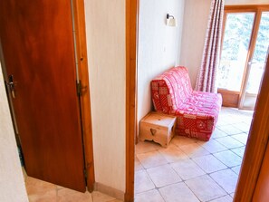 Living area - South view apartment, pets welcome - 4 guests (Valloire)