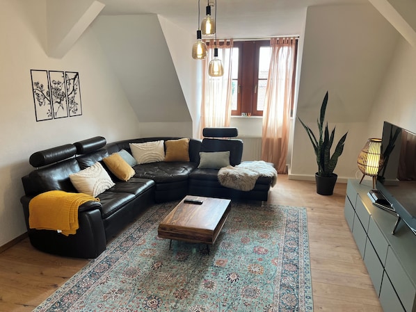 Living area - Vrbo Property (Torgau)