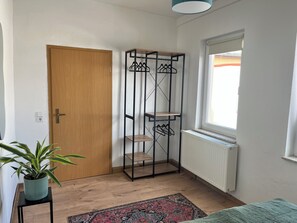 Interior - Schlossstube - Cozy Old Town Apartment with a Balcony Right on the Market Square (Torgau)