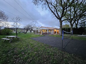 Esterni
