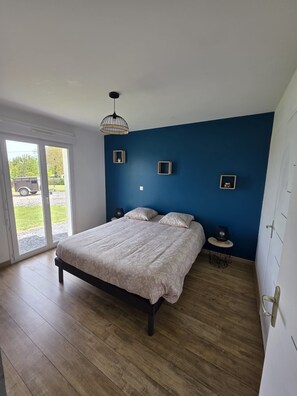 Room - Large 3-star house—sleeps 10—near Bayeux and the ocean (Crouay)