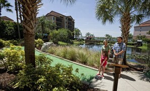 Property grounds - Disney Christmas--12/19-12/26--2BR_2BA Resort Villa, Sleeps 8, with Water Park! (Orlando)