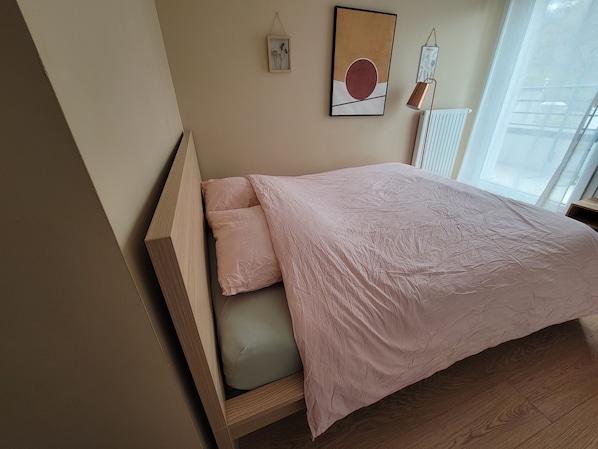 Room - Vrbo Property (Gex)