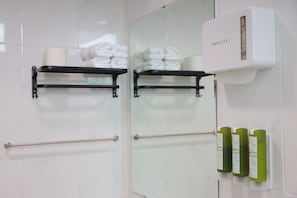Bathroom - VODASTAY 2-3 (Suyeong-gu)
