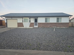 Exterior - Cozy 3BDR Home Near Hospital and Downtown with Fenced Yard and Garage Access. (Cañon City)
