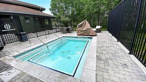 Pool - Beautiful CreekHouse with Amazing Views 322 (Mammoth Lakes)
