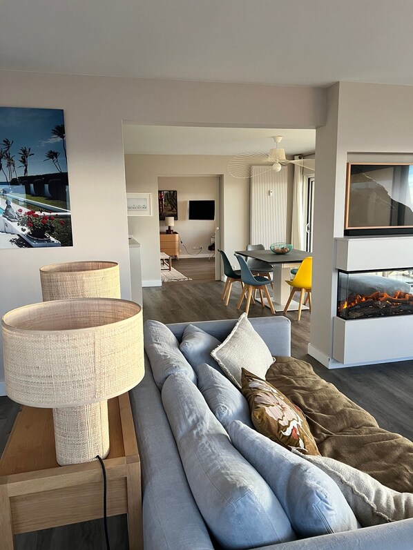 Living area - Vrbo Property (le touquet paris plage)