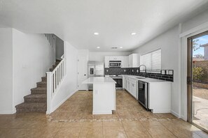 Private kitchen - 3BR Laveen Home (Phoenix)