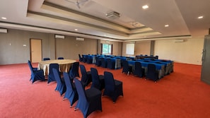 Meeting facility - Palette Fafa Hill (Bogor)