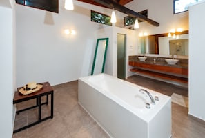 Bathroom - VILLA MICONIA (San Cristobal)