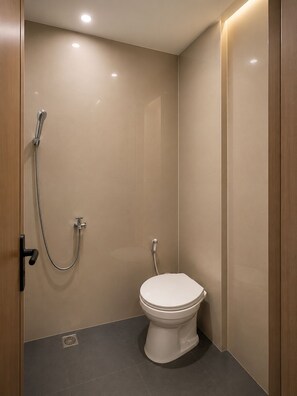 Bathroom - Hotel O Pollux Mall Cikarang (Bekasi)