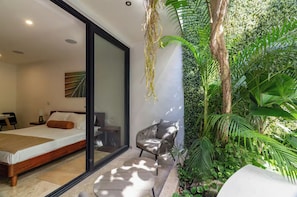 Room - Chic luxury studio l Ocean view, infinity pool & GYM (Playa del Carmen)