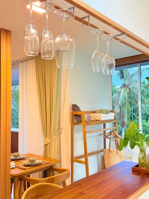 Dining - Curve House Lanta (Tambon Ko Lanta Yai)