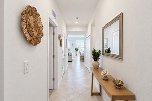 Interior - Stunning Lakefront Calusa Country Club Condo - A Slice Of Paradise (Bradenton)