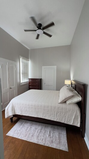 Room - Remodeled 3-Bedroom Retreat—Walk to Downtown Natchitoches (Natchitoches)