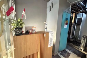 Lobby - Hotel O near Balong Waterpark (Yogyakarta)