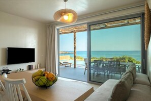 Living area - Salvia Luxury Collection Suites (Lakkoi Skalotis)