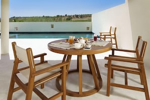 Tempat makan luar