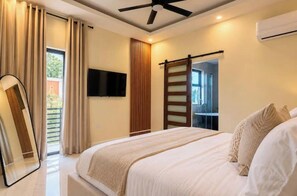 Room - Vrbo Property (Kingston)