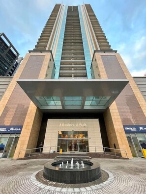 Exterior - 8 Boulevard Walk  (Dubai)