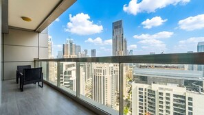 Balcony view - Vogue | 8 BLVD Walk near Burj Khalifa | Dubai Mall (Dubai)