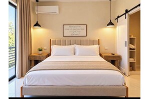 Room - Vrbo Property (Kingston)