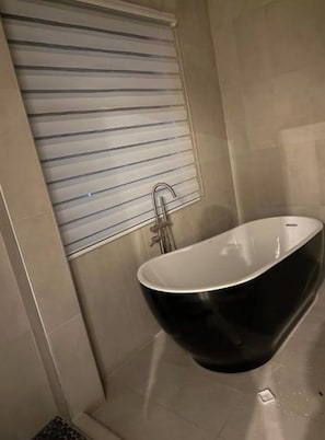 Bathroom - Vrbo Property (Kingston)