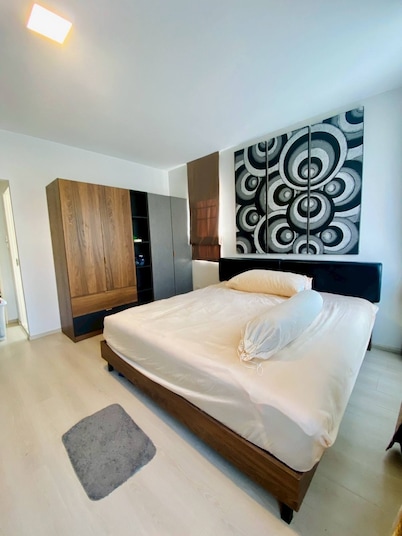Serene 2-bedroom House Rental in Bang Kaeo, Thailand