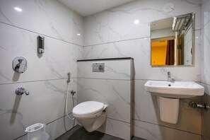 Bathroom - Hotel Grand Bluestar Mangalore (Mangaluru)