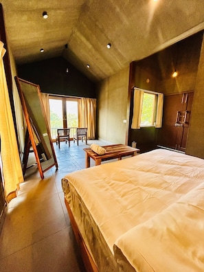 Room - The Pravaha (Kaudiyala)