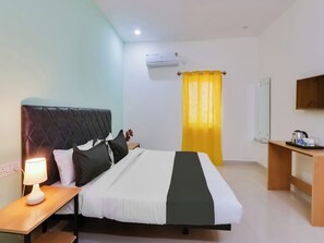 Room - Super Collection O RBS Classic Stay  (Hyderabad)