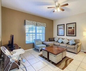 Living area - Paradise Palms - Ocean 243 - 5747 (Kissimmee)