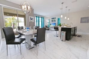 Dining - Champions Gate - 29588 (Kissimmee)