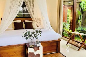 Room - Vrbo Property (TEGALALANG, Bali)