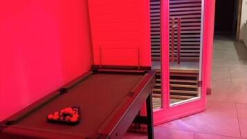 Spielezimmer