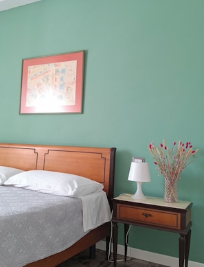Room - Vrbo Property (Parma)