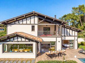 Exterior - Vrbo Property (Pyla-sur-Mer)