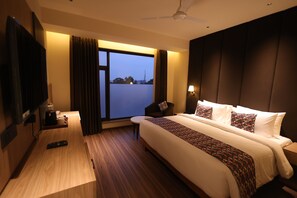 Room - Comfort Inn Cozy Stays - Dehradun (dehradun)