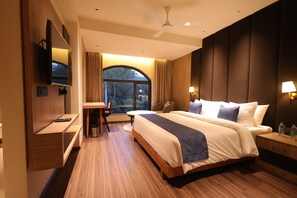 Room - Comfort Inn Cozy Stays - Dehradun (dehradun)