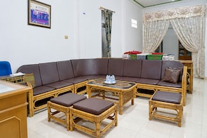 Khu tiếp khách ở sảnh