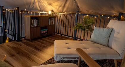 Secluded Dome Cabin with Hot Tub, Fire Pit & Mountain Views Near Seneca Rocks, West Virginia