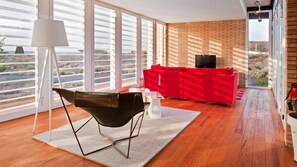 Living area - Casa Alisio - stunning bioclimatic 2 bed villa - Sea views - 50m to the beach (Granadilla)