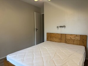 Room - Pleasant apartment, mountain view - 6 guests (Villard-de-Lans)